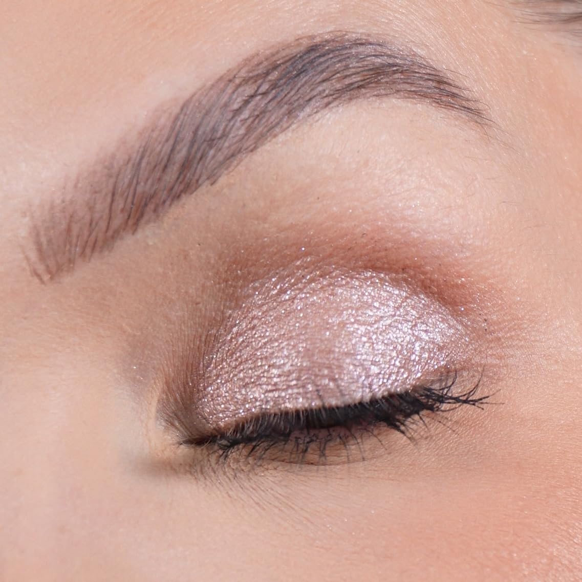 Eyeshadow for Sensitive Eyes, Eyeshadow with Long Durability, Allergy Certified, Fragrance-Free and Vegan Eye Make-Up, Hypoallergenic Make-Up (579 Sparkling Cava)