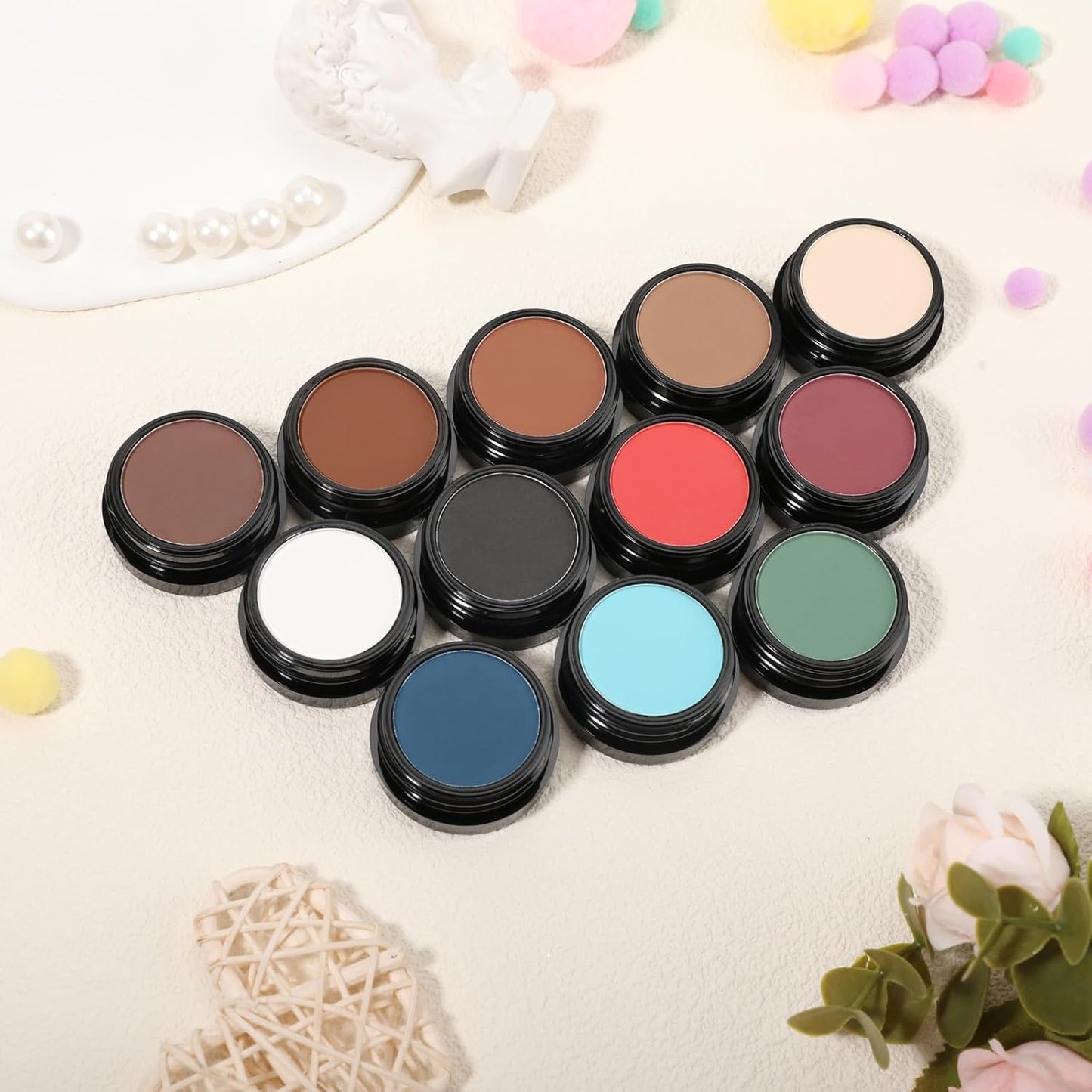 Single Brown Eyeshadow - Matte Brown Eye Shadow Palette - Blendable, Long Lasting, High Pigment Eye Makeup - Halloween Face & Body Paint