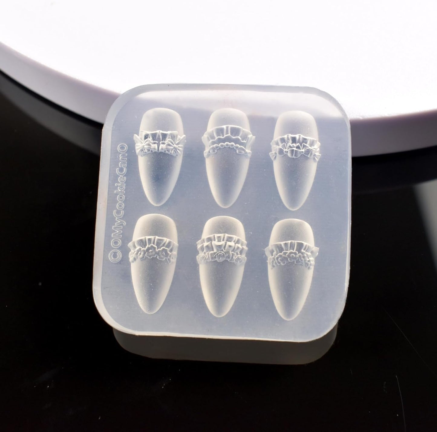 Nail Mold for Nail Art 3D Flowers Nail Charms Cream Lace Pleated Skirt French Design Mold DIY Manicure 3D Carving Template