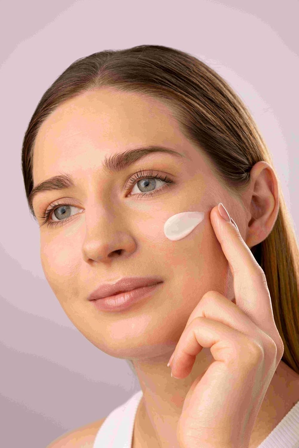 Medik8 Crystal Retinal 3 - Firming, Advanced Skin Retinaldehyde Face Serum - Night Serum with Hyaluronic Acid and Vitamin E - Gluten Free - 1 oz