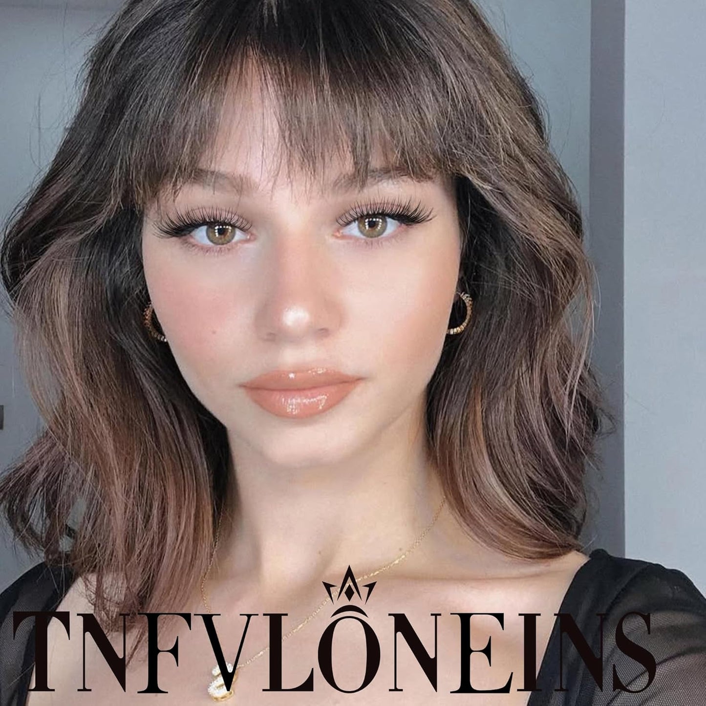 TNFVLONEINS Wispy Lash Clusters Kit Natural Lash Extension Kit C curl Eyelash Extension Kit Short Cluster Eyelash Extensions Soft Individual Lashes Kit Eyelash Clusters with Bond and Seal and Tweezers